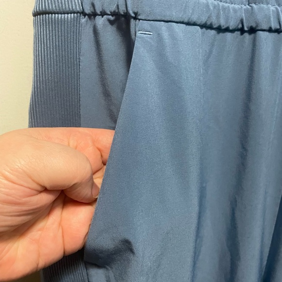 Athleta 8 (Medium) Brooklyn Jumpsuit, Cottage Blue Pants City Long Romper - Picture 9 of 16